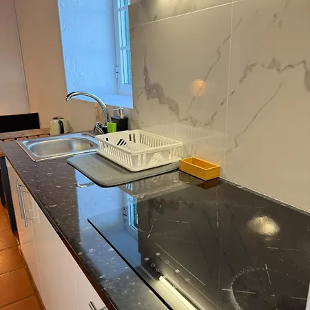 Con Cocina En La Montana * Funchal (Madeira)