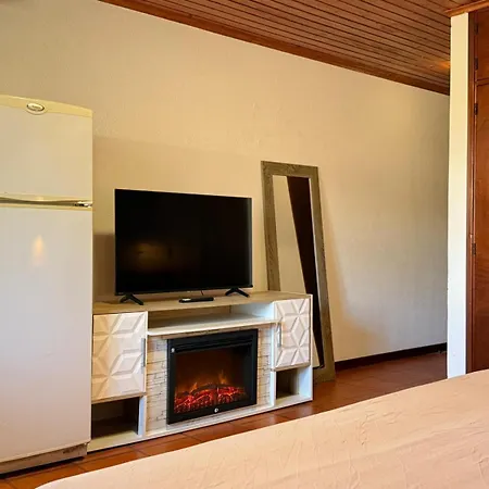 Con Cocina En La Montana * Funchal (Madeira)