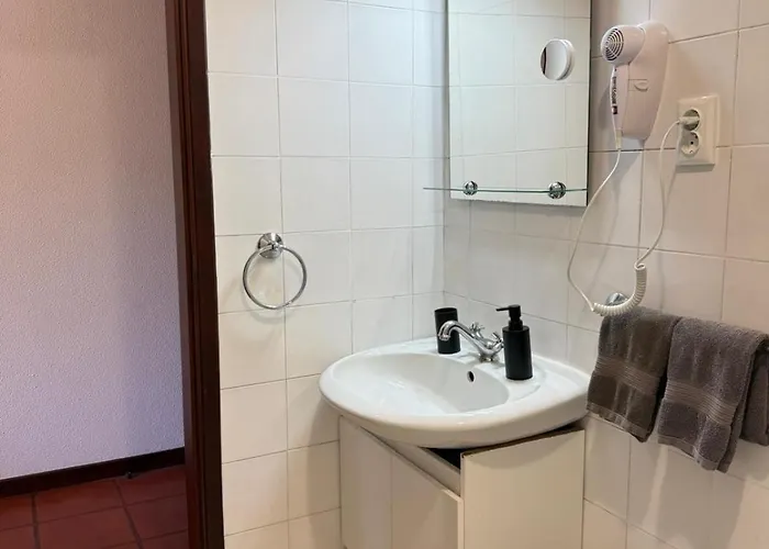 Con Cocina En La Montana Hotell Funchal (Madeira)