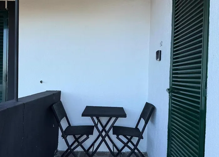 Con Cocina En La Montana *